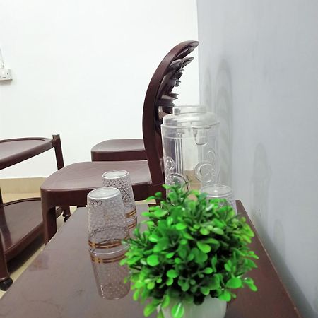 Girija Shail Bhavan Ayodhya Zewnętrze zdjęcie